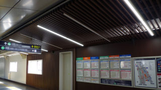 阪急十三駅